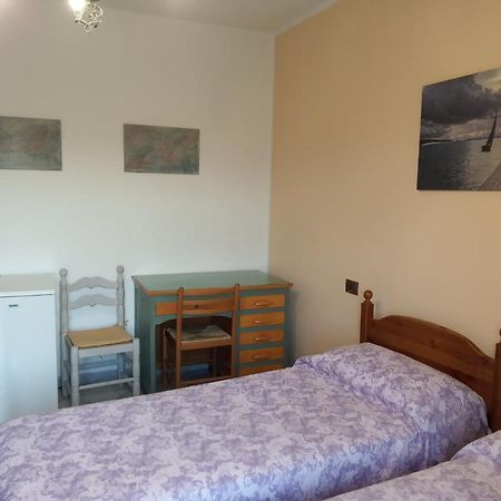 Bed & Breakfast Mezzaluna Feletto Exterior foto
