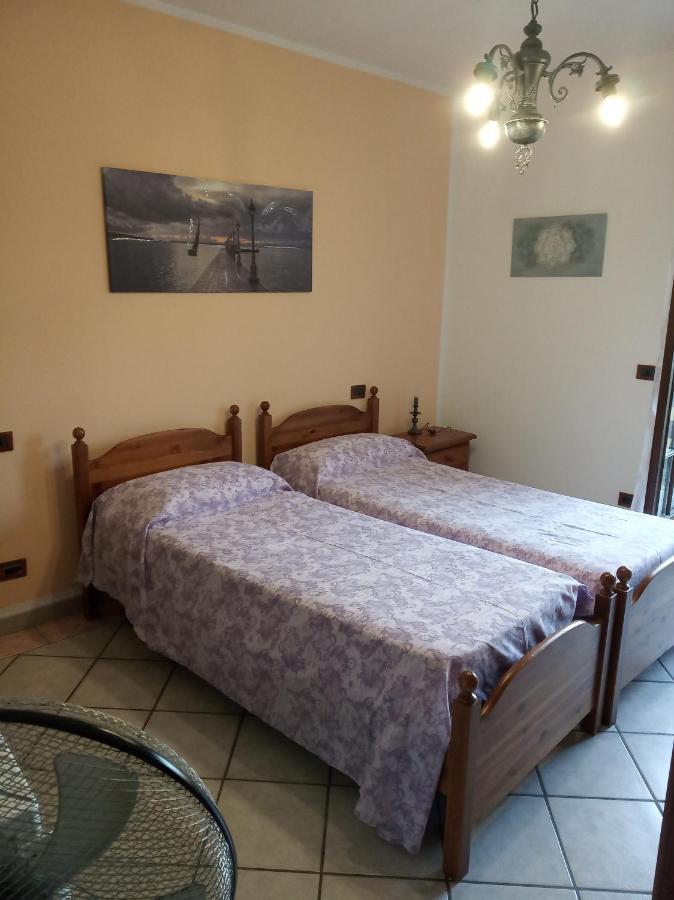 Bed & Breakfast Mezzaluna Feletto Exterior foto